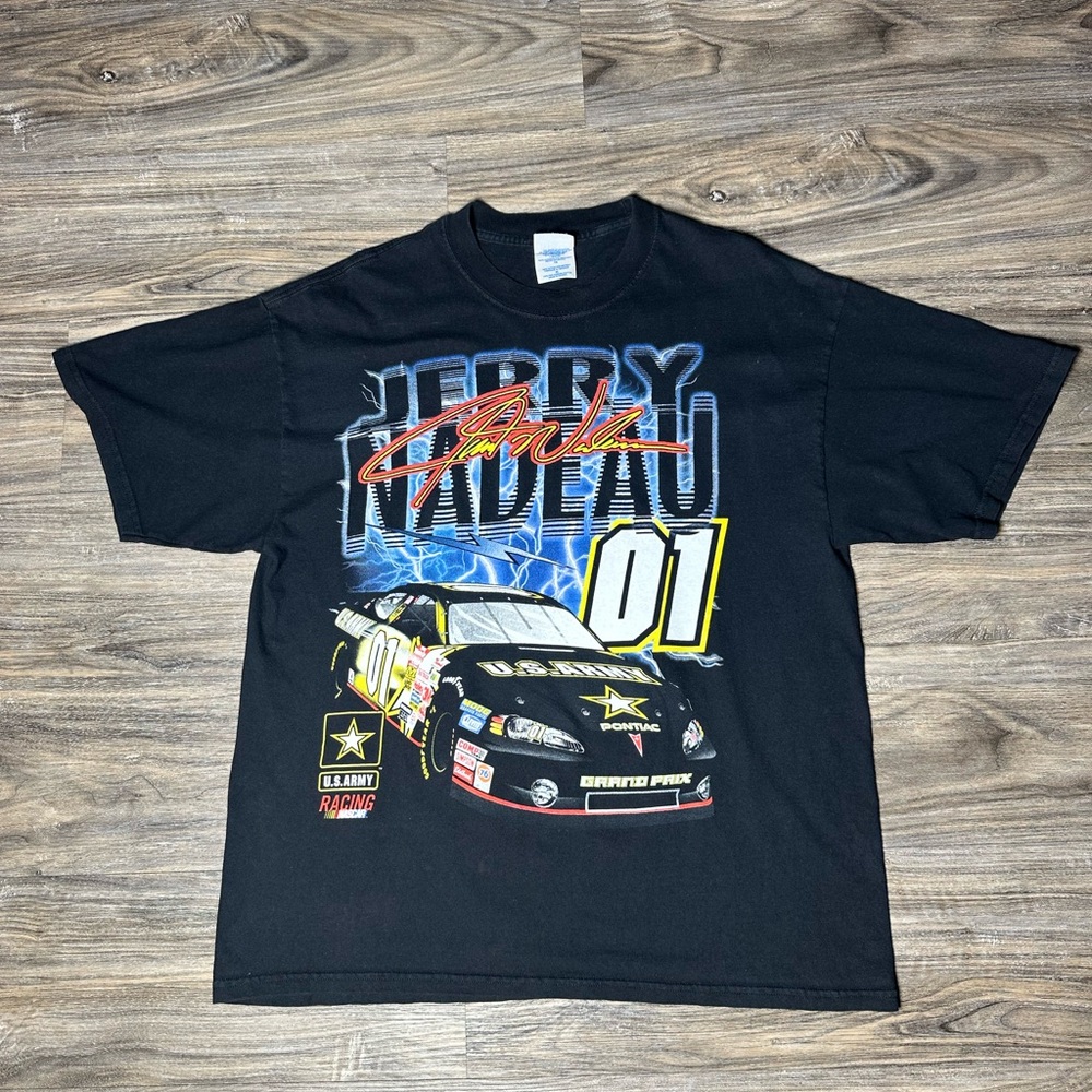 T-Shirt - vintage 2003 NASCAR U.S. Army JERRY NADEAU
An Army of One - Size L